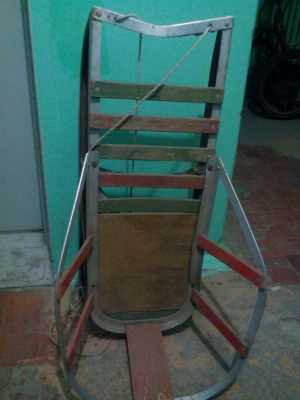 санки со спинкой