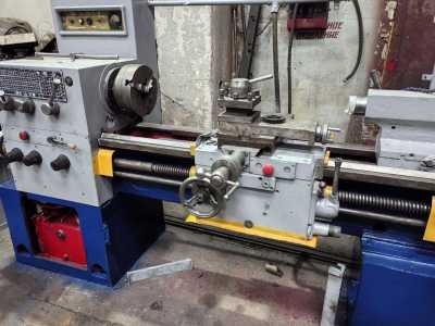 Токарно винторезный 1е95