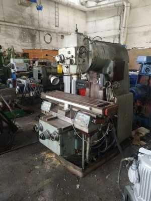 Вертикально фрезерный СФ-40 с уци