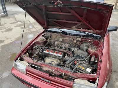 Toyota Carina, 1988