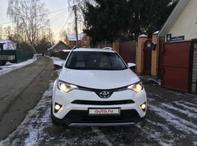 Toyota RAV4, 2015