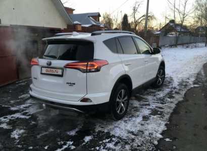 Toyota RAV4, 2015