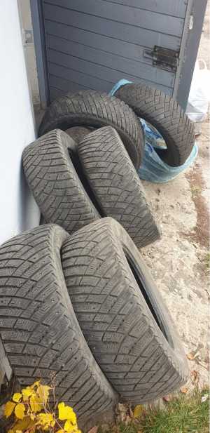 Goodyear Ultra Grip Ice Arctic R16/215/65