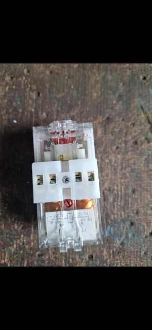 Куплю реле. Ро 811. От 90. Года