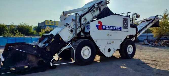   Roadtec SB-2500B Shuttle Buggy, 2000