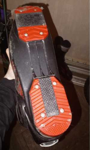 Горнолыжные ботинки ROSSIGNOL R67