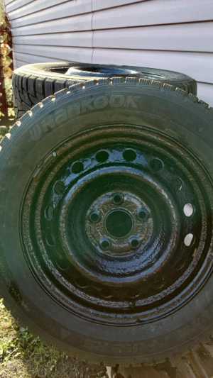 Комплект Зимняя шипованая резина.