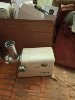 Продам мясорубку бу