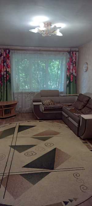 3-к квартира, 50 м2, 1/5 эт.