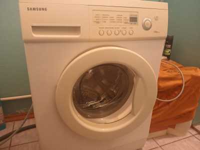 Стиральная машинка. Продажа в ближайшие 10 дней в связи с переездом