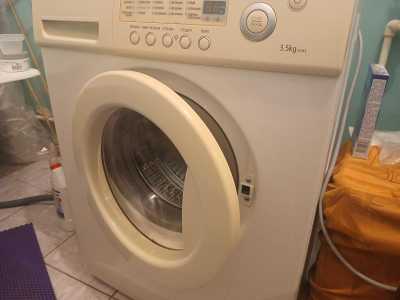 Стиральная машинка. Продажа в ближайшие 10 дней в связи с переездом