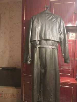 Кожаный плащ