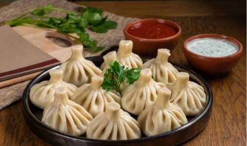 Пельмени и Хинкали
