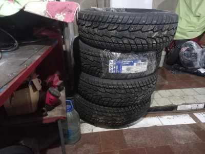 Автопокрышки зимние шиповка.