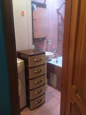 2-к квартира, 49 м2, 2/5 эт.