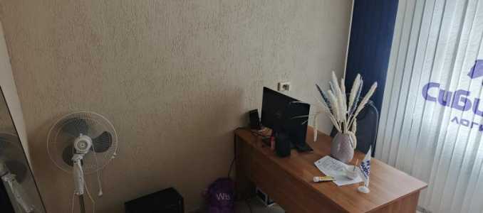 Сдам половинку офиса 35м3 + балкон