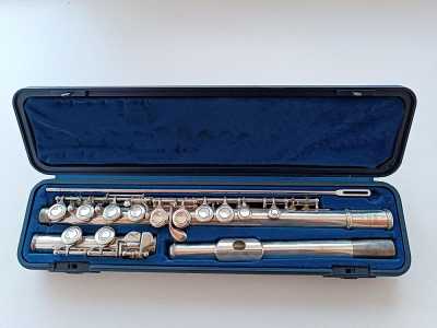 Флейта Yаmаhа YFL 211S