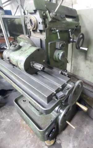 Станок фрезерный 675п