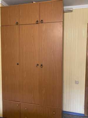 шкаф трехстворчатый