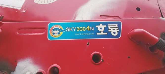  SKY30