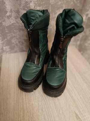 Женские зимние дутики