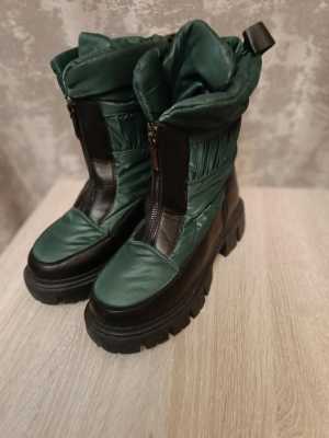 Женские зимние дутики