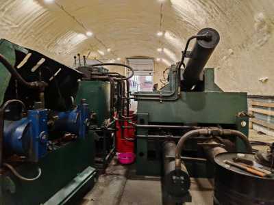 Пресс плакировочный для металлолома Huahong Y81 -250