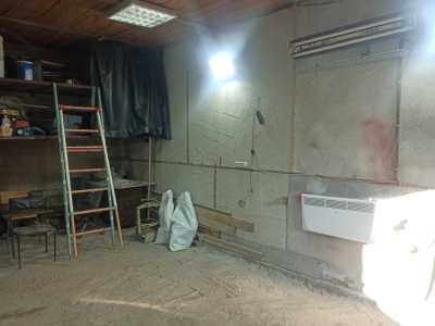 Машина хочет свой домик-гараж