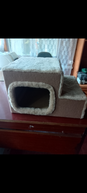 Домик для кошки.