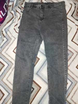 Продам джинсы для беременных