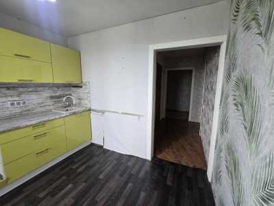 2-� ��������, 71 �2, 9/10 ��. � ������ ����-�����