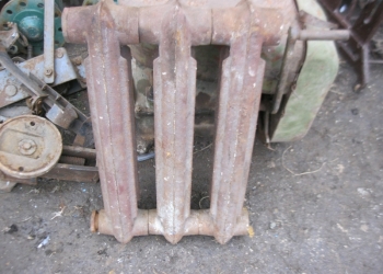 батарея трехсекционная