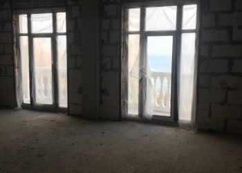 Продам квартиру в Ялте