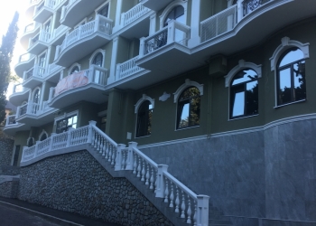 Продам квартиру в Ялте