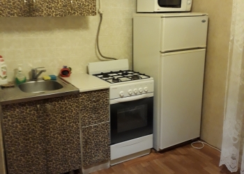 2-к квартира, 46 м2, 3/5 эт. СДАМ семейной паре