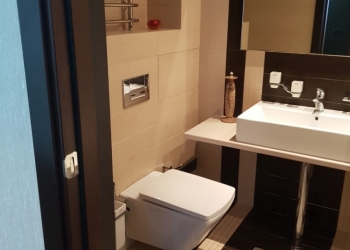 2-к квартира, 74 м2, 4/6 эт.