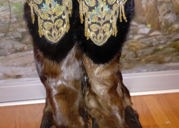 Продам б/у унты