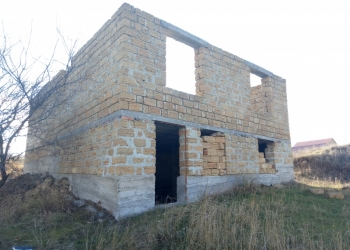 Дом 100 м2 Симферополь Недострой