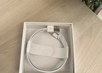Apple AirPods 2 Luxe