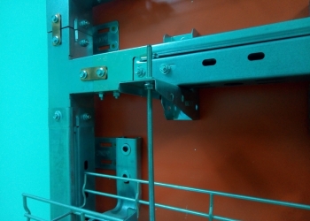 Уголки электромонтажные