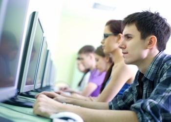 Требуются на работу
