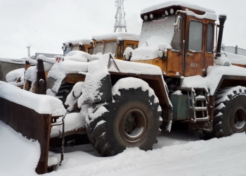 Бульдозер Кировец К-702МБА-01-БКУ