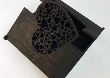 Коробка из фанеры, новогодняя упаковка, брендирование