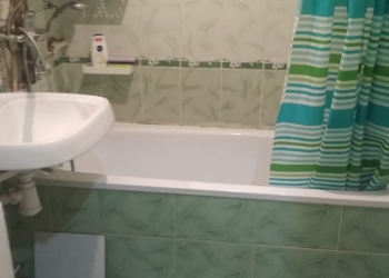 2-к квартира, 70 м2, 2/4 эт.