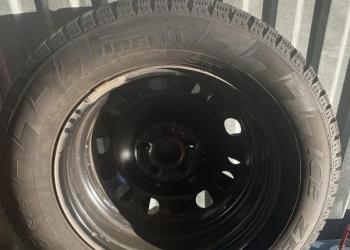 ����� 215/60 R16 ���������� �������� 4 ��.