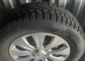 ����� 215/60 R16 ���������� �������� 4 ��.