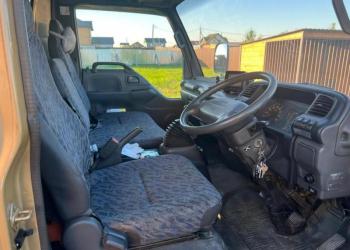 NISSAN ATLAS ������������������� 2001