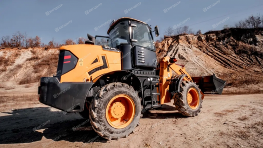 ����������� ��������� Runmax 972E
