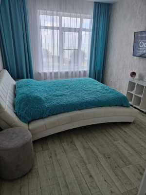 1-к квартира, 37 м2, 6/8 эт. ПОСУТОЧНО в Таганроге.