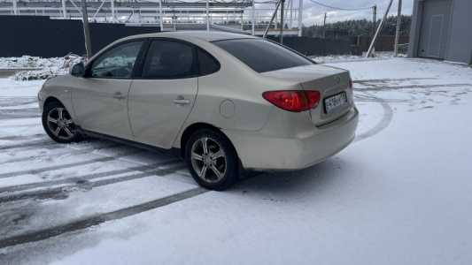 Hyundai Elantra, 2008